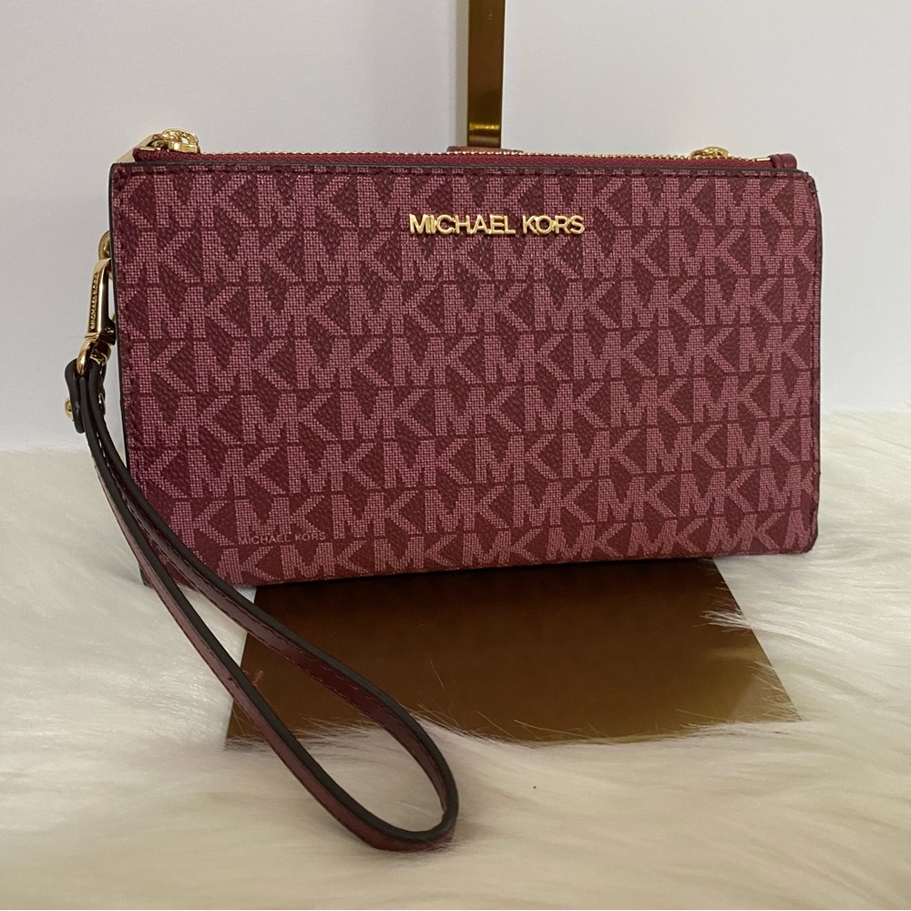 Michael Kors Wristlet Phone Wallet Burgundy